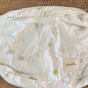 Pehr On The Go pouch